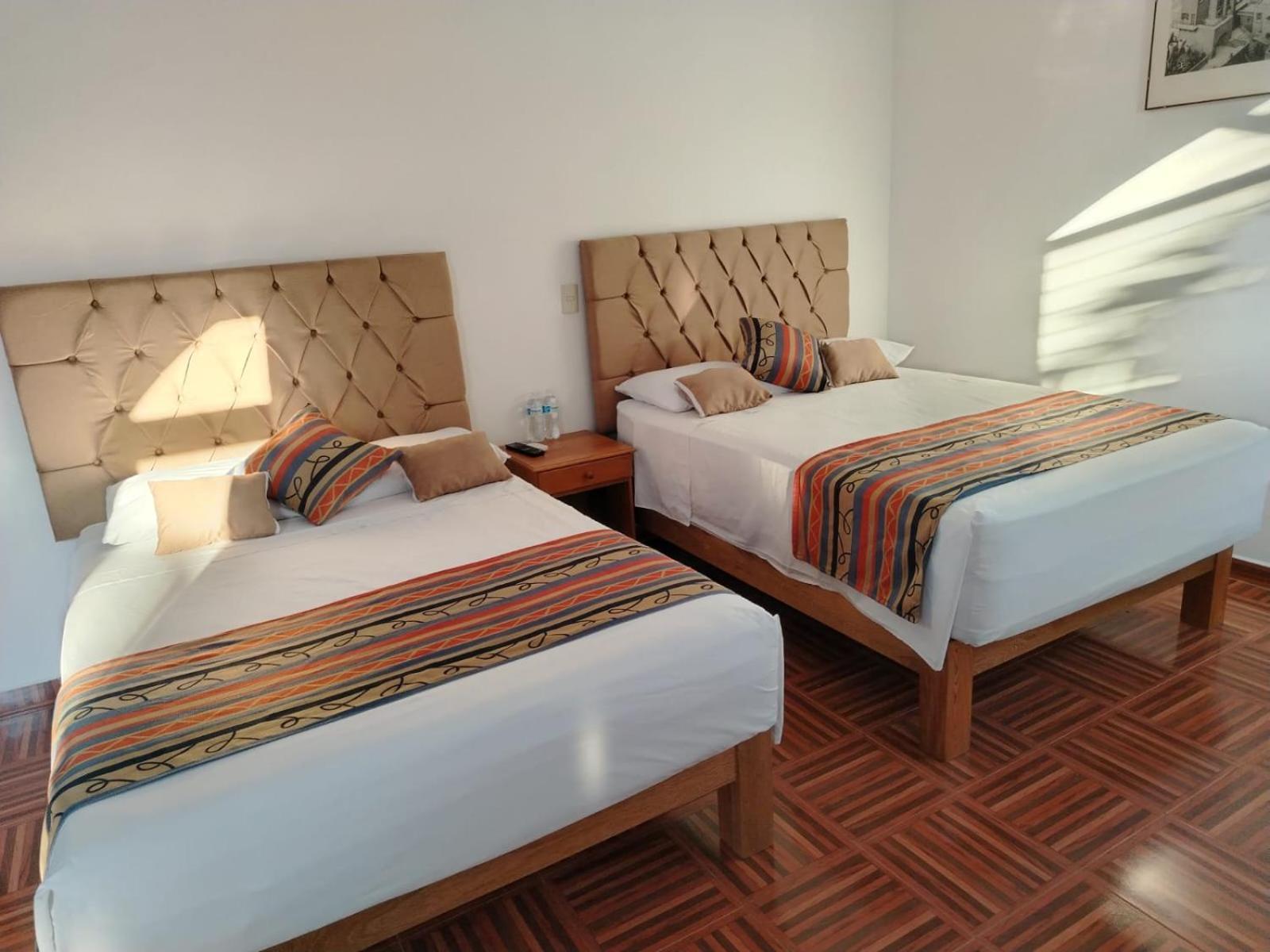 Hotel Mexico Lindo 산타크루즈휴에튤코 외부 사진